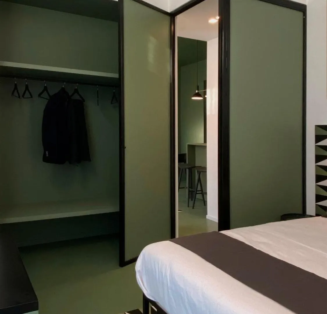 Deluxe Apartments In Via Toledo Napoli
