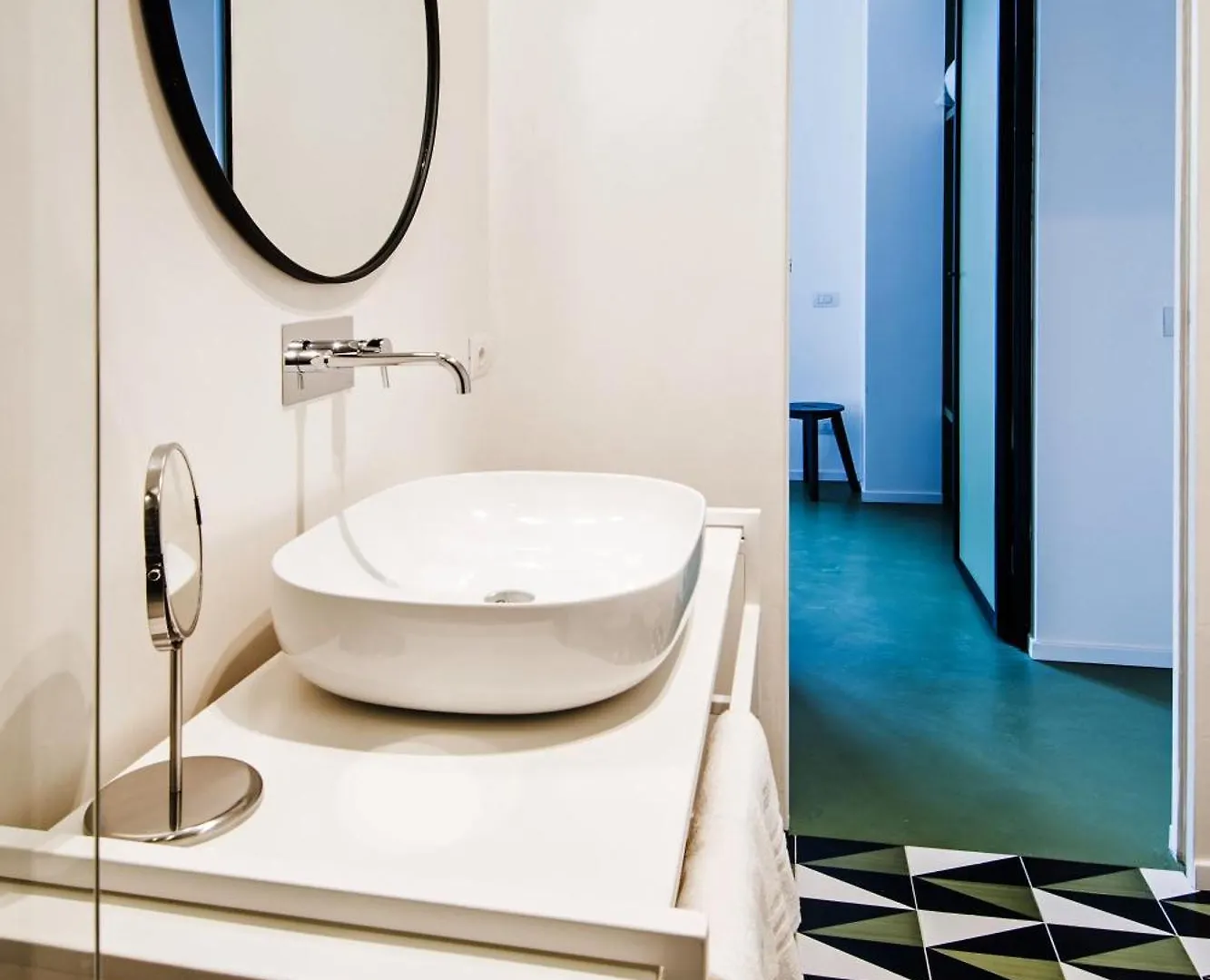 Deluxe Apartments In Via Toledo Napoli