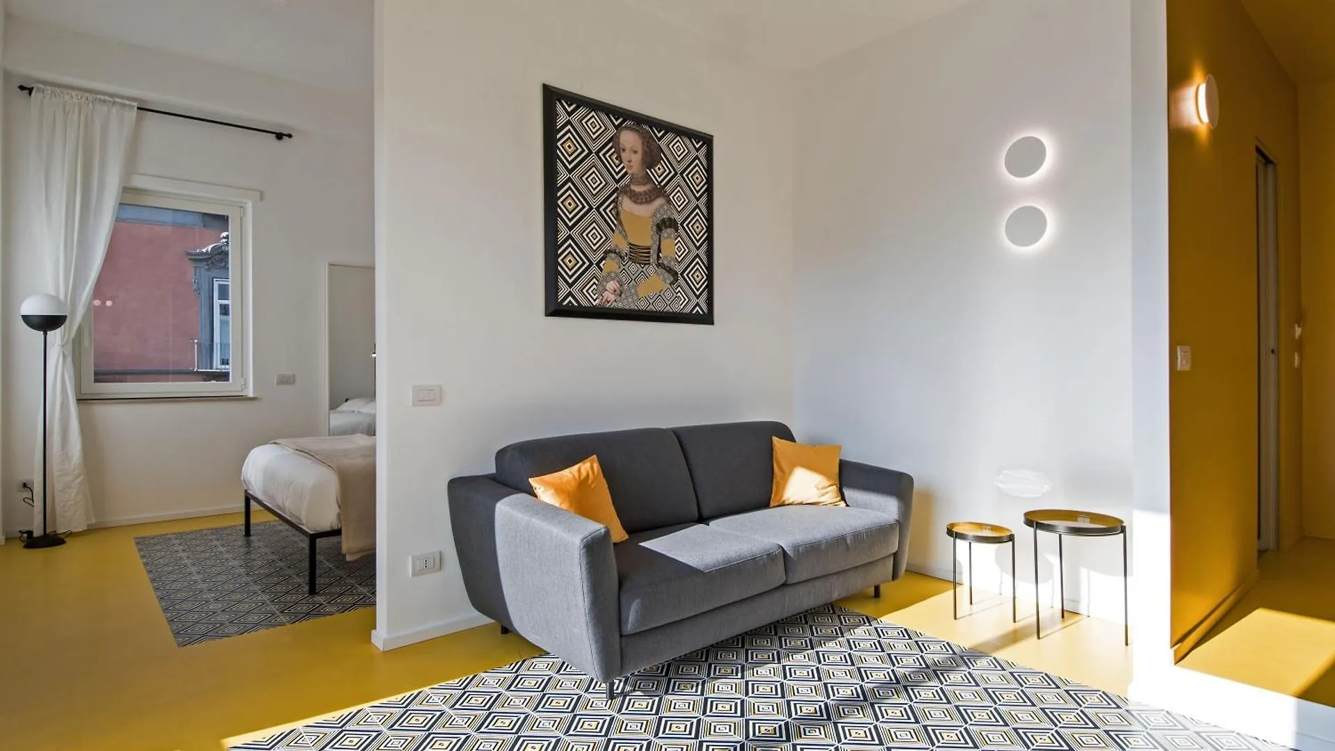 Deluxe Apartments In Via Toledo Napoli